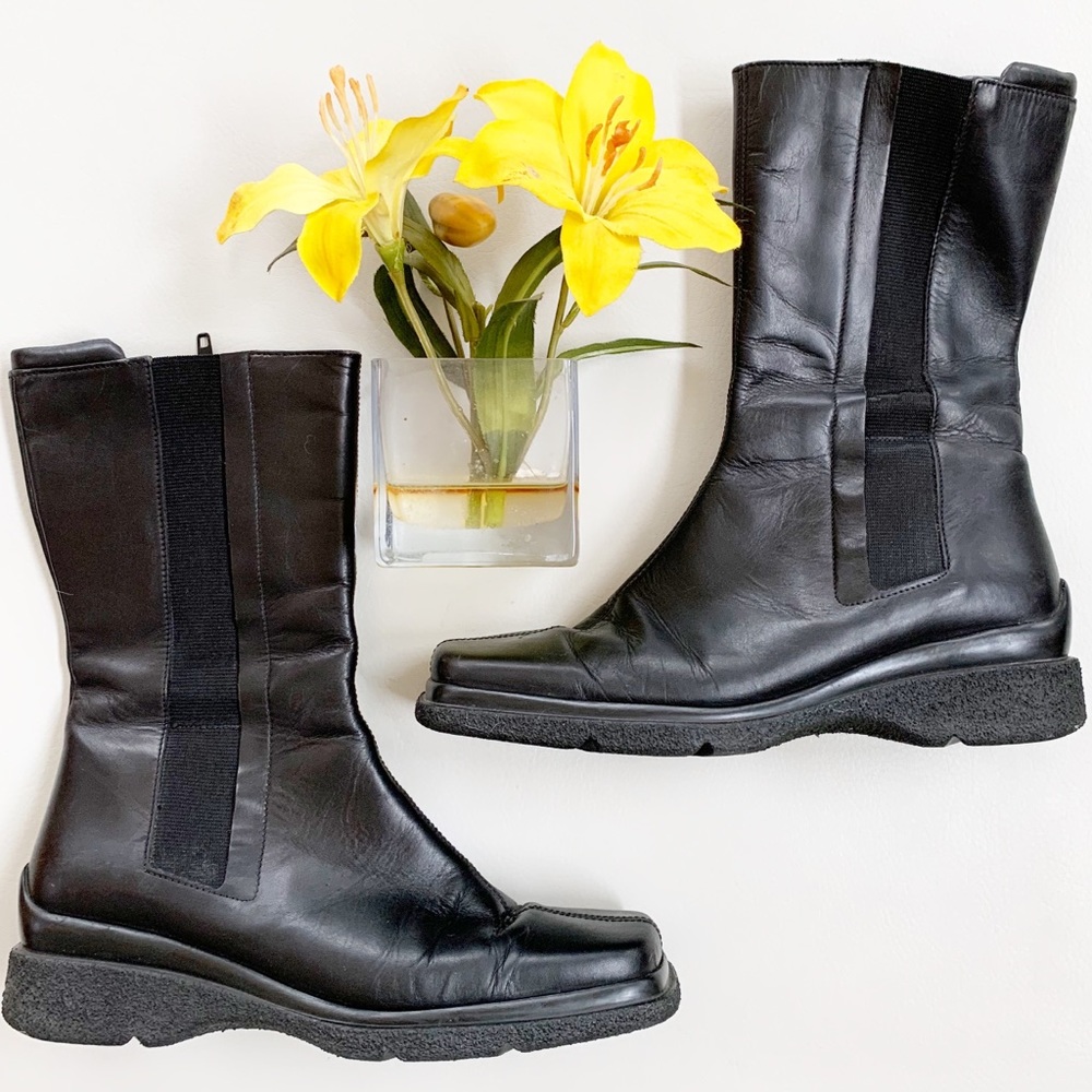 Aquatalia Vera Gomma Square Toe Boot